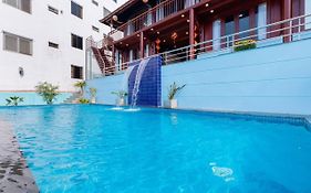 Villa 68 Hạ Long - View Biển - Đi Bộ Ra Biển - Phòng Karaoke Máy Lạnh
